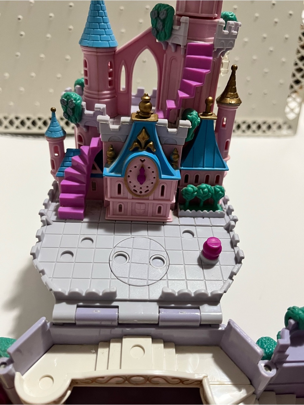 Vintage 1995 Polly Pocket Disney Cinderella's Enchanted Castle with figures - Picture 8 of 15